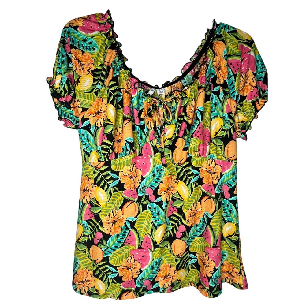 Cato fruit/floral stretch babydoll short sleeve top, size M, EUC